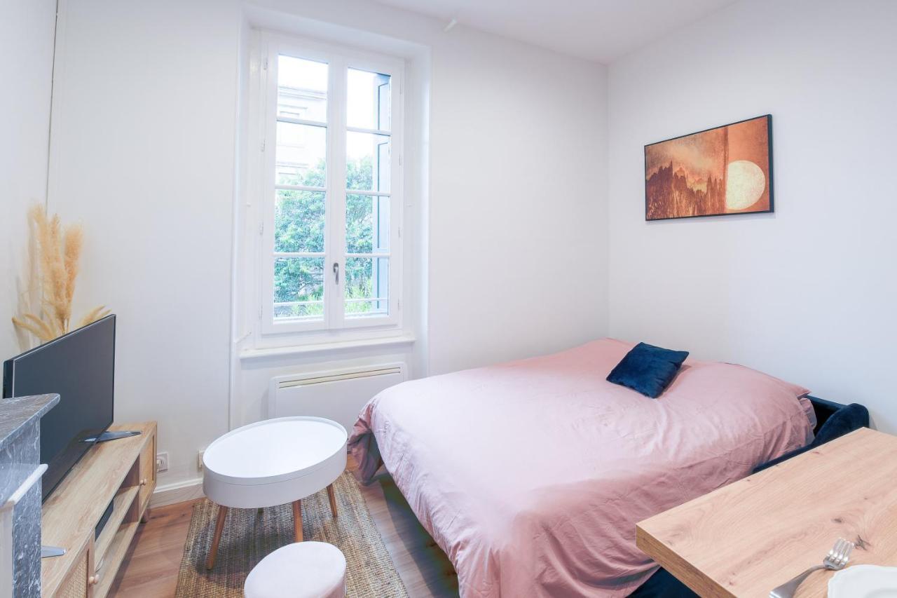 Romantique Duplex Au Pied De La Cite Carcassone Kültér fotó